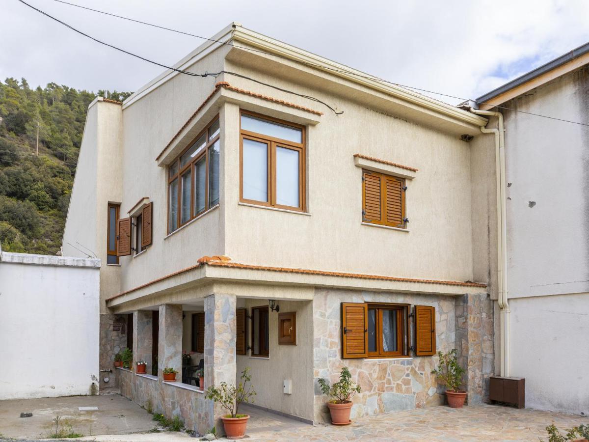 Troodos Riverside Cottage Kato Amiandos Экстерьер фото